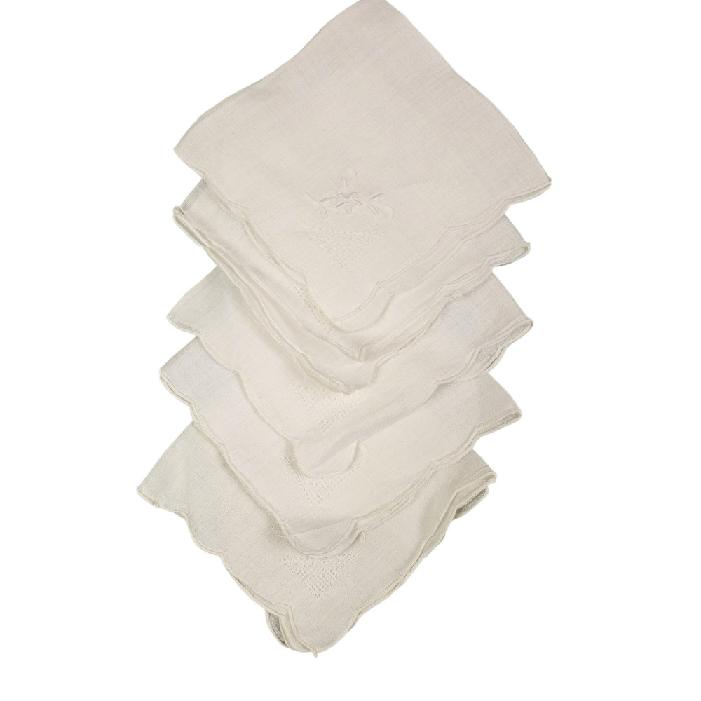 Vintage White Embroidered Scalloped Edge Handkerchief Set of 5 Floral Linen